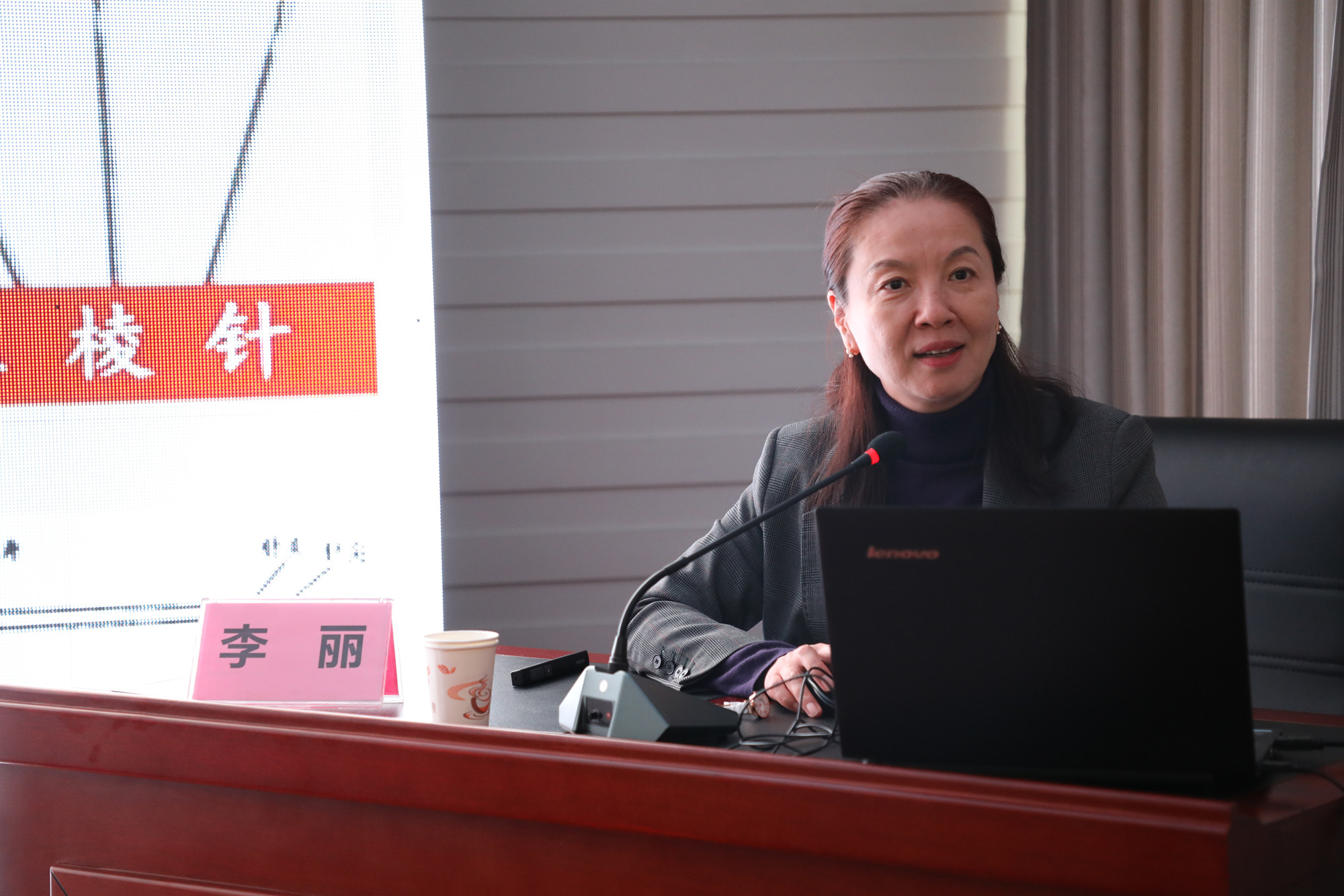 微信图片_20191118143112_副本.jpg
