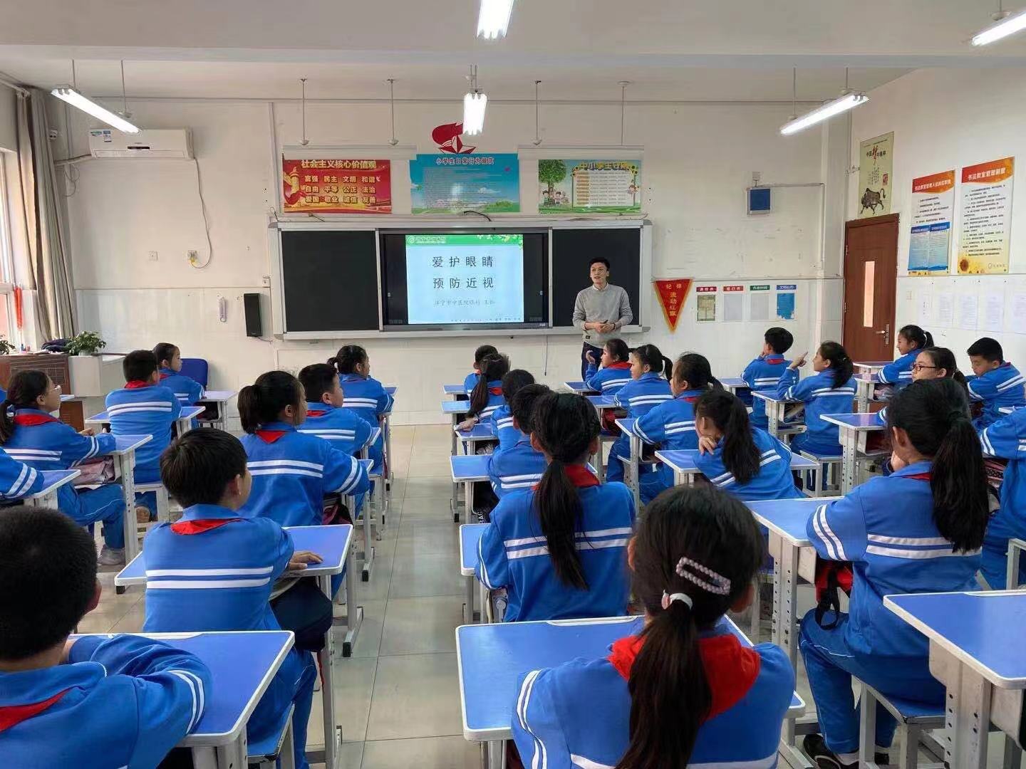 授课现场1.jpg